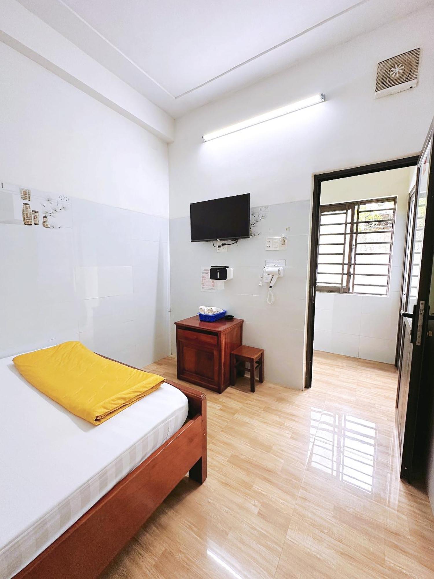 Nha Nghi Thanh Duy Quảng Ngãi Exterior photo
